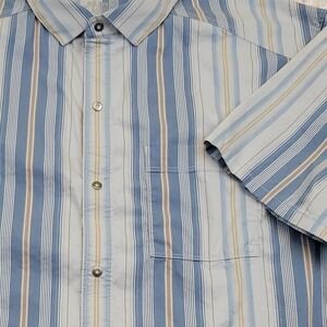KUHL Mens Short Sleeve Button Up Shirt Blue Stripe Size Large